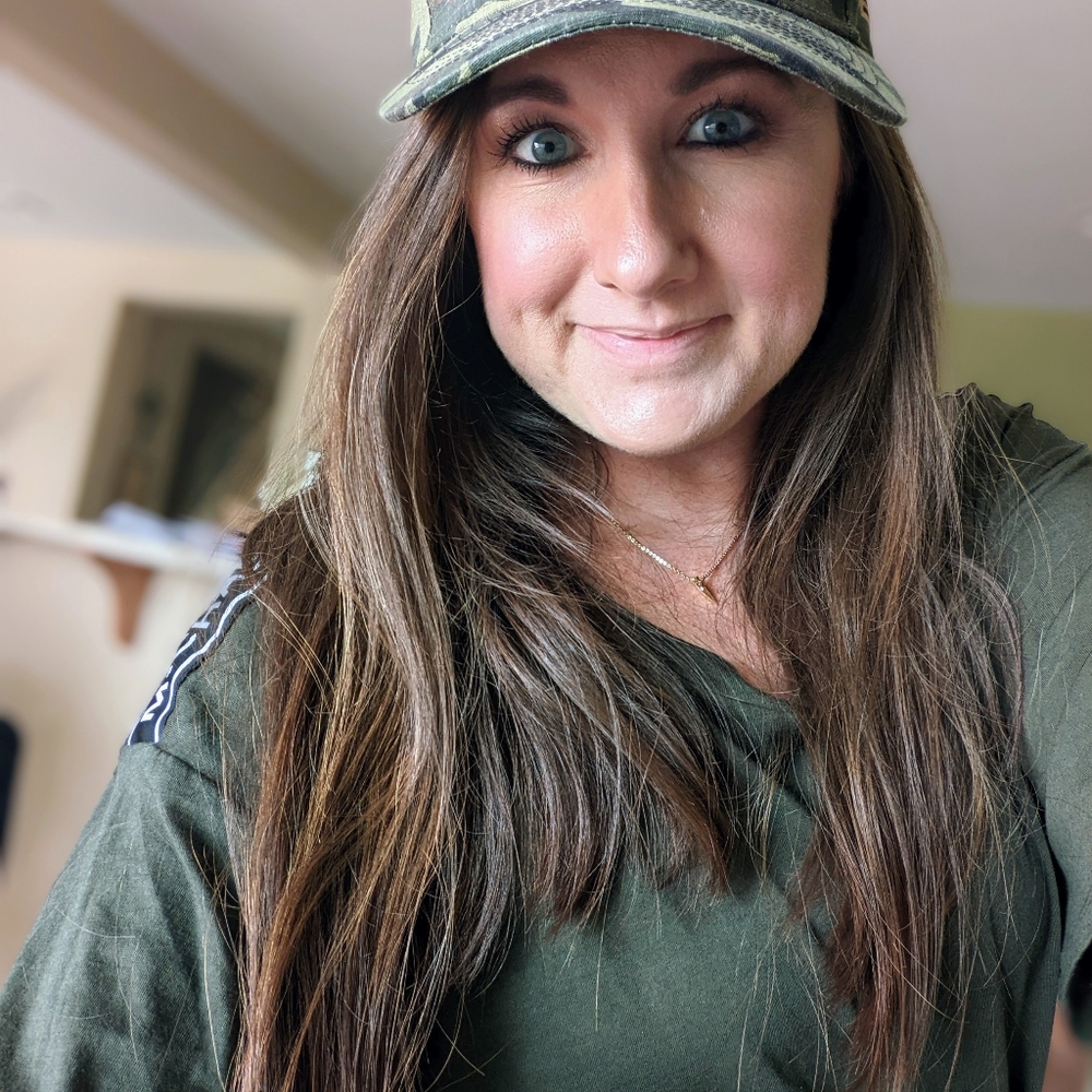 Meet your Posher, Andrea